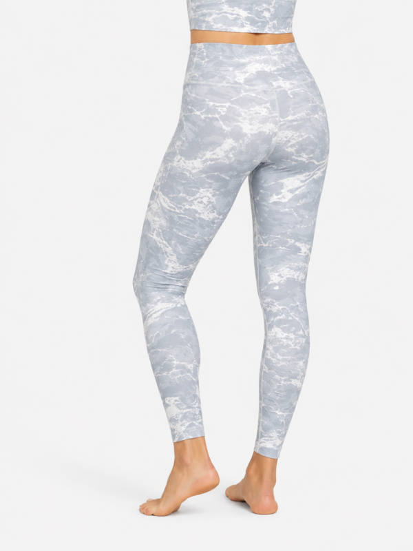 InnerRise CrystalFlow Women’s Yoga Leggings – Lavender Marble Edition
